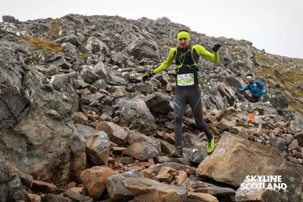B�ki �d�m k�t t�von a Skyrunning Vil�gbajnoks�gon